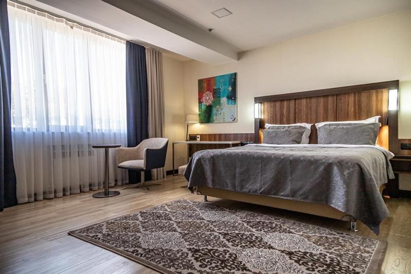 Avenue Park Hotel Yusufkhona Eksteriør bilde