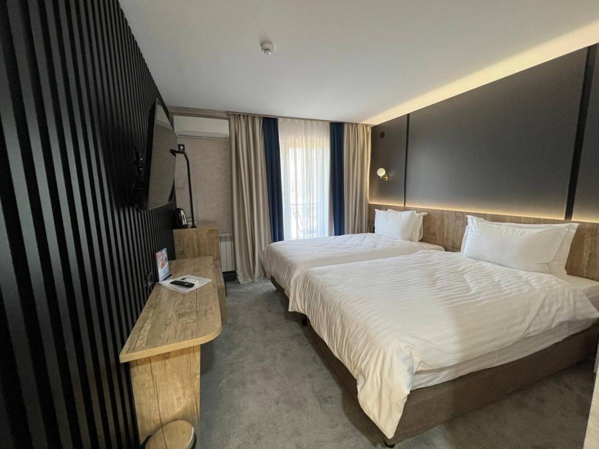 Avenue Park Hotel Yusufkhona Eksteriør bilde